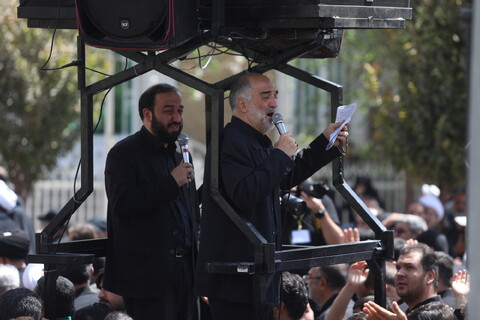 تصاویر / دسته عزاداری روز شهادت امام حسن عسکری (ع) با حضور آیت الله العظمی وحید خراسانی