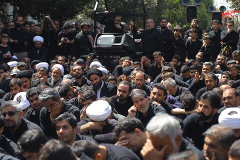 تصاویر / دسته عزاداری روز شهادت امام حسن عسکری (ع) با حضور آیت الله العظمی وحید خراسانی