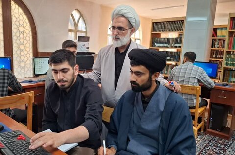 تصاویر/ دوره تابستان پژوهشی مدرسه علمیه امام خمینی(ره) ارومیه