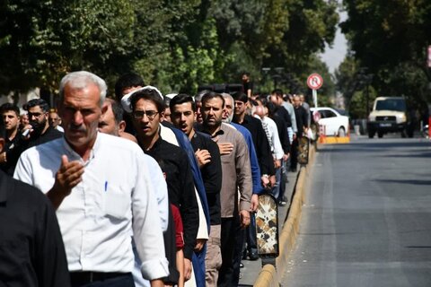 تصاویر/ عزاداری مردم شهرستان خوی در سالروز شهادت امام حسن عسکری (ع)