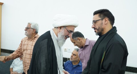 تصاویر/ برگزاری آیین پاسداشت چهره ماندگار قرآنی استان در گلزار شهدای بوشهر