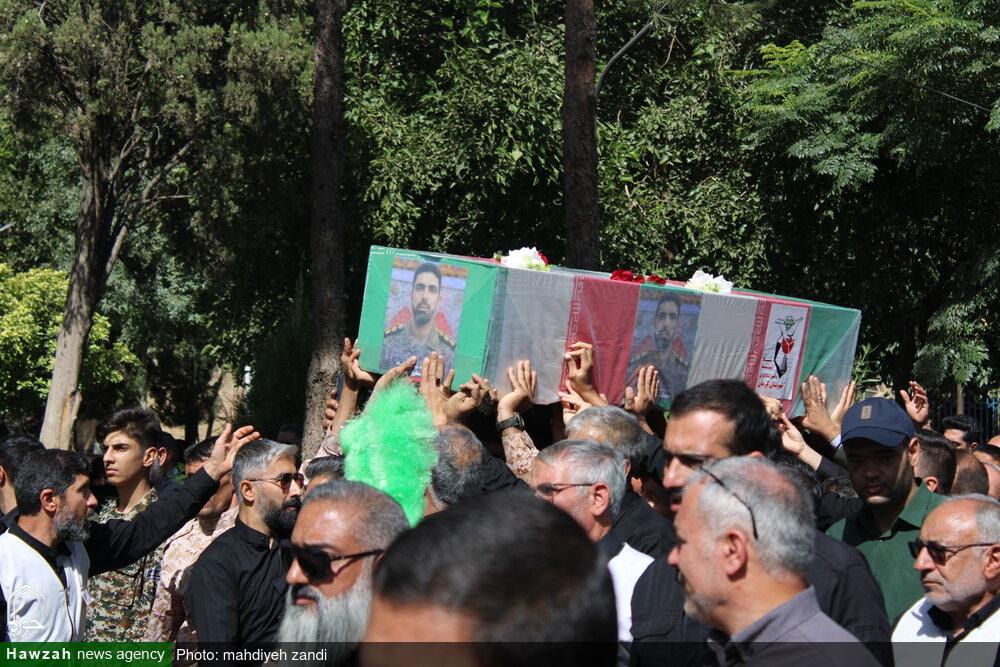 فیلم/ روایتی از بدرقه و وداع با شهید پاسدار رحیم محمدی، از حسینیه ثارالله کرمان تا گلزارشهدا