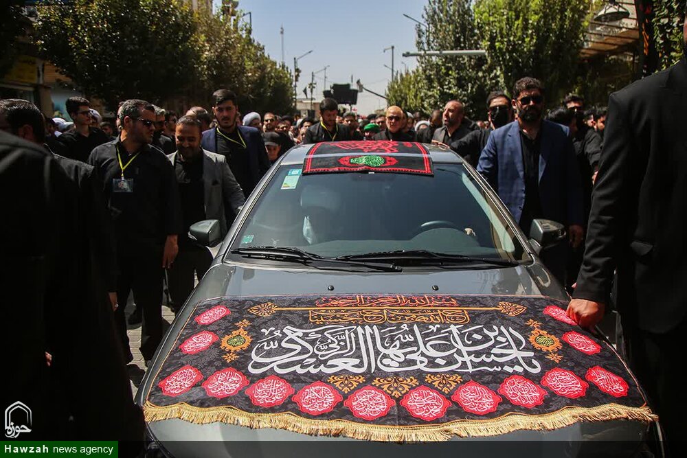 حضور دسته‌های عزاداری شهادت امام عسکری(ع) در حرم کریمه اهل‌بیت(س)