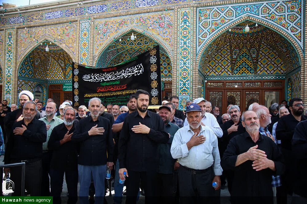 حضور دسته‌های عزاداری شهادت امام عسکری(ع) در حرم کریمه اهل‌بیت(س)