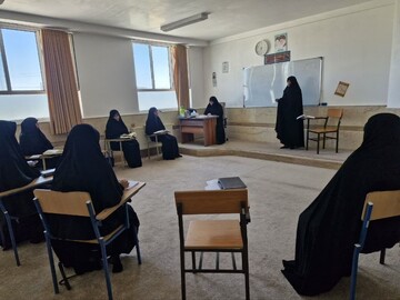 برگزاری دوره آموزش نوین قرآن در مدرسه علمیه حضرت زینب(س) سریش‌آباد