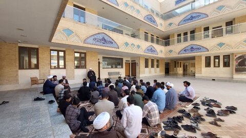 مراسم جشن سالروز آغاز امامت امام زمان در حوزه علمیه استان یزد