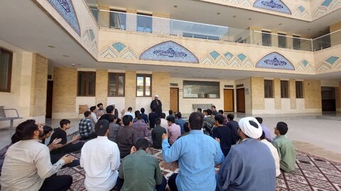 مراسم جشن سالروز آغاز امامت امام زمان در حوزه علمیه استان یزد