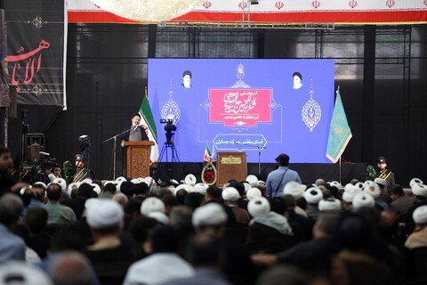 تصاویر/ تجلیل از خادمین اربعین