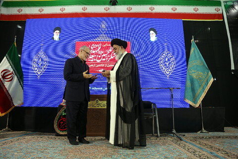 تصاویر/ تجلیل از خادمین اربعین