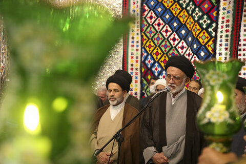 تصاویر| آیین غبارروبی حرم مطهر سیدعلاالدین حسین(ع) با حضور خبرنگاران