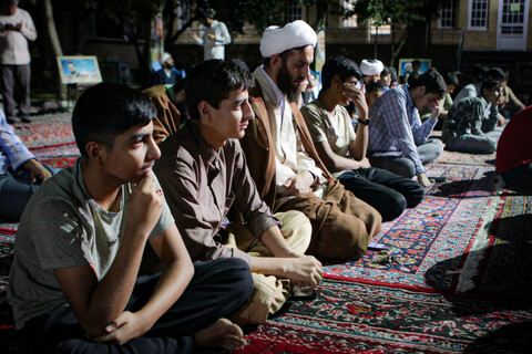 تصاویر/ مراسم شبی با شهدا در دوره میثاق طلبگی حوزه علمیه استان همدان