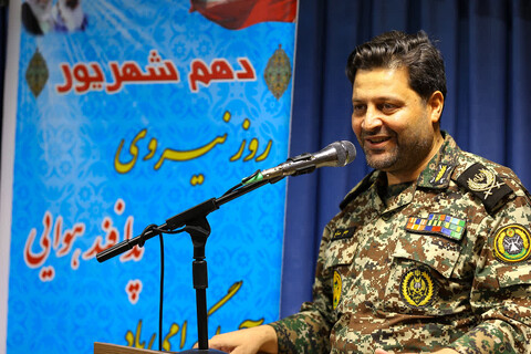 تصاویر |دیدار جمعی از فرماندهان ارتش جمهوری اسلامی ایران مستقر در استان با نماینده ولی فقیه درآذربایجان شرقی