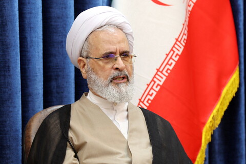 تصاویر/ دیدار رئیس مرکز وکلا، کارشناسان رسمی و مشاوران خانواده قوه قضائیه با آیت الله اعرافی