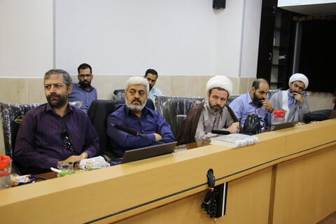 تصاویر/مراسم بزرگداشت ابن سینا در حوزه علمیه اصفهان