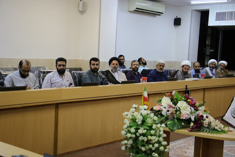 تصاویر/مراسم بزرگداشت ابن سینا در حوزه علمیه اصفهان