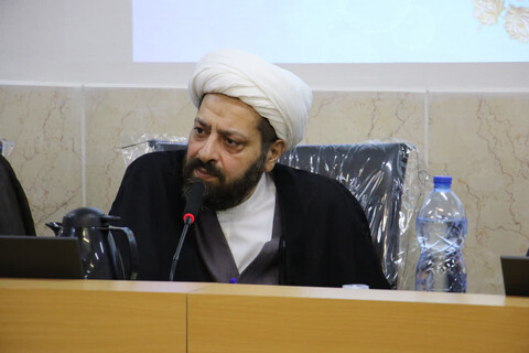 تصاویر/مراسم بزرگداشت ابن سینا در حوزه علمیه اصفهان