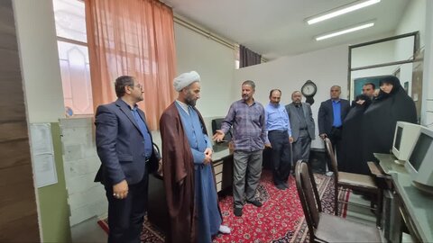 تصاویر/برگزاری جلسه هیأت امنای مدرسه علمیه مهدیه خنداب