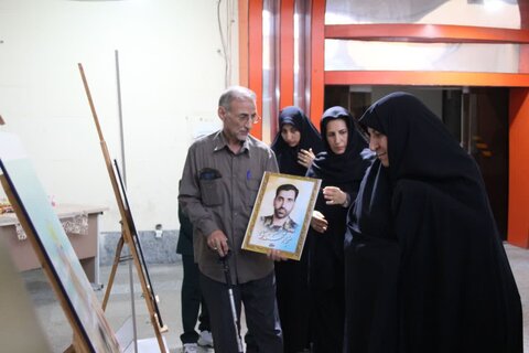 تصاویر افتتاحیه جشنواره ملی کارتون و کاریکاتور ای ایران در خرم آباد