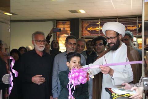 تصاویر افتتاحیه جشنواره ملی کارتون و کاریکاتور ای ایران در خرم آباد