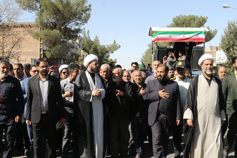 تصاویر/ تشییع پیکر شهید سرهنگ پاسدار «رحیم محمدی» در زرند