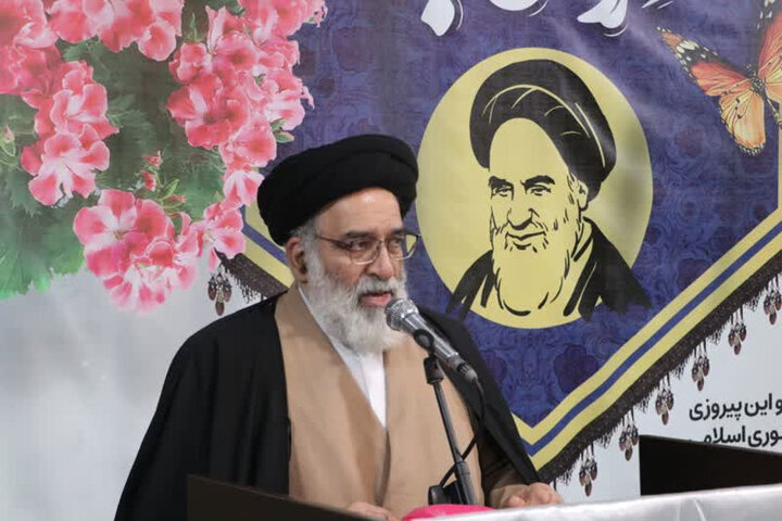 برگزاری جشن باشکوه «عید بیعت» در میدان امام حسین(ع)