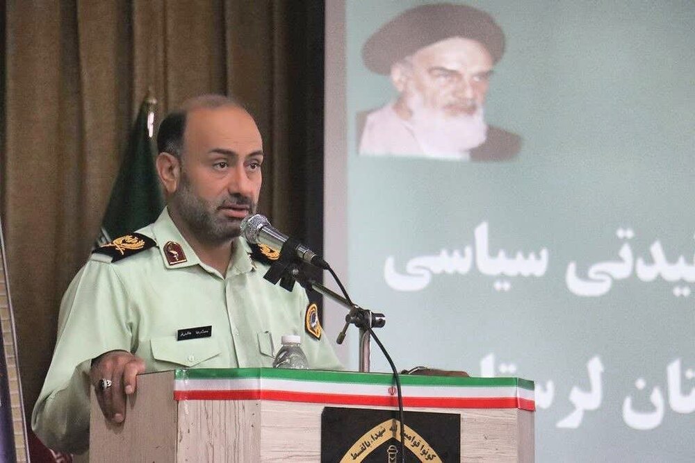 نقش مجموعه عقیدتی سیاسی و روحانیون متعهد در مقابله با جنگ نرم دشمن ستودنی است