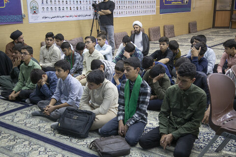 دیدار طلاب جدیدالورود مدرسه علمیه کاظمیه با امام جمعه یزد