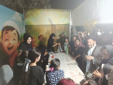 تصاویر حضور نماینده ولی فقیه در لرستان از جشن های آغاز امامت عصر(عج)