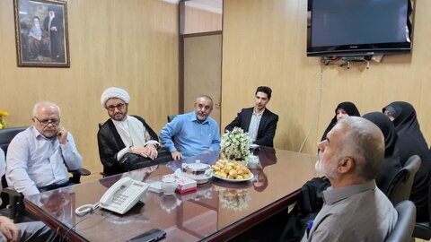 تصاویر / دیدار امام جمعه واعضای ستاد نماز جمعه شهرستان آبیک با فرماندار آبیک قزوین