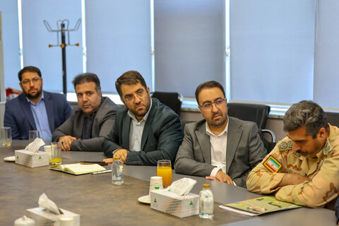 تصاویر/  دیدار نماینده ولی فقیه در استان آذربایجان شرقی با مدیرعامل و مسئولان منطقه آزاد ارس