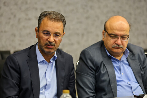 تصاویر/  دیدار نماینده ولی فقیه در استان آذربایجان شرقی با مدیرعامل و مسئولان منطقه آزاد ارس