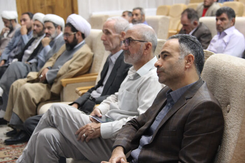 تصاویر/ اهدای ۲۰۰۰ بسته آموزشی به دانش آموزان نیازمند در سطح استان آذربایجان شرقی