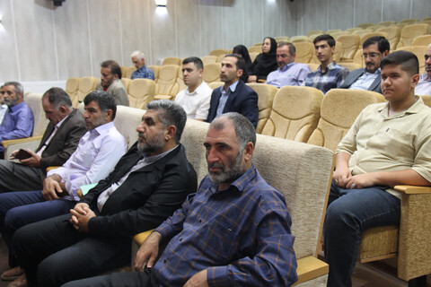 تصاویر/ اهدای ۲۰۰۰ بسته آموزشی به دانش آموزان نیازمند در سطح استان آذربایجان شرقی