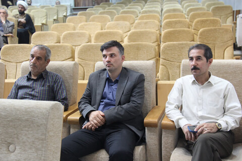 تصاویر/ اهدای ۲۰۰۰ بسته آموزشی به دانش آموزان نیازمند در سطح استان آذربایجان شرقی