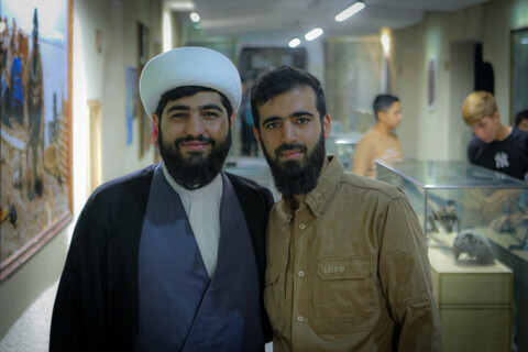 تصاویر/بازدید داوطلبان حوزه علمیه استان همدان از باغ موزه دفاع مقدس همدان