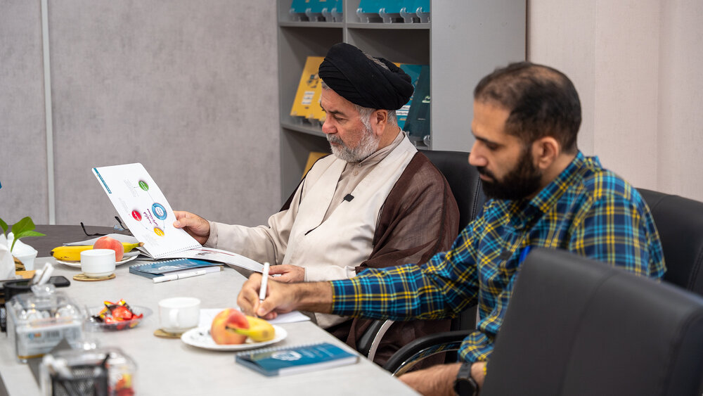 طراحی الگوی بومی «حل مسئله» در بنیاد شیخ انصاری؛ گذر از پژوهشهای نظری به عینیت