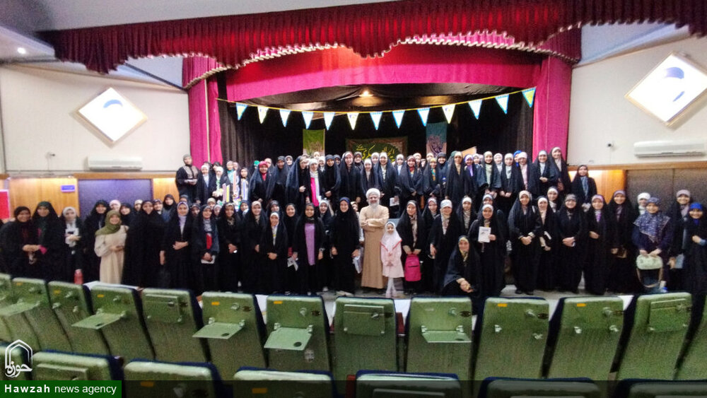 تأکید استاد مهدویت بر لزوم آمادگی معنوی منتظران امام زمان(عج)