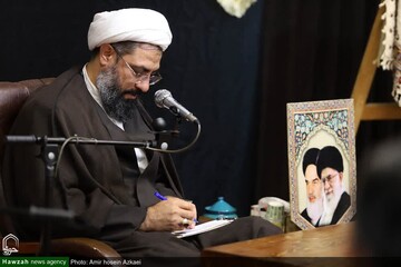 مرحوم سلیمیان الگوی معنویت و اخلاص در میان طلاب و مردم بود