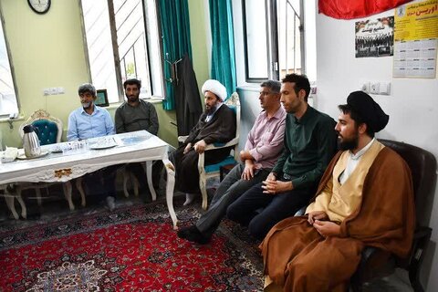 تصاویر/ بازدید امام جمعه شهرستان خوی از دارالقرآن امام خمینی (ره) آموزش و پرورش خوی