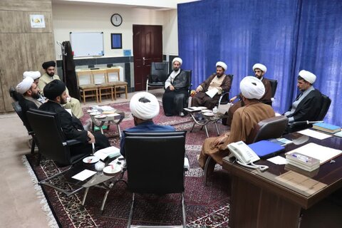 نشست اساتید مدرسه علمیه امام خامنه‌ای ارومیه