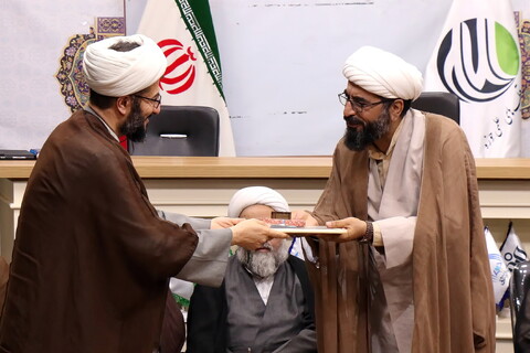 تصاویر/ مراسم تودیع و معارفه مسئول دبیرخانه انجمن های علمی حوزه