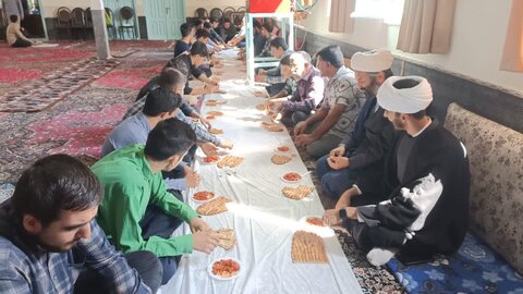 تصاویر/ اردوی زیارتی و سیاحتی طلاب خوی به روستای ممش خان