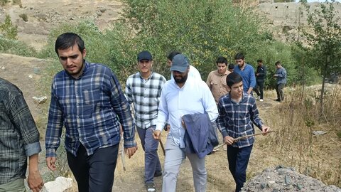 تصاویر/ اردوی زیارتی و سیاحتی طلاب خوی به روستای ممش خان