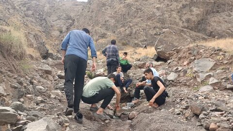 تصاویر/ اردوی زیارتی و سیاحتی طلاب خوی به روستای ممش خان