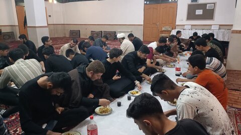 تصاویر/ دوره طرح میهمان خیمه گاه امام زمان (عج) در مدرسه علمیه امام خمینی (ره)شهرستان خوی