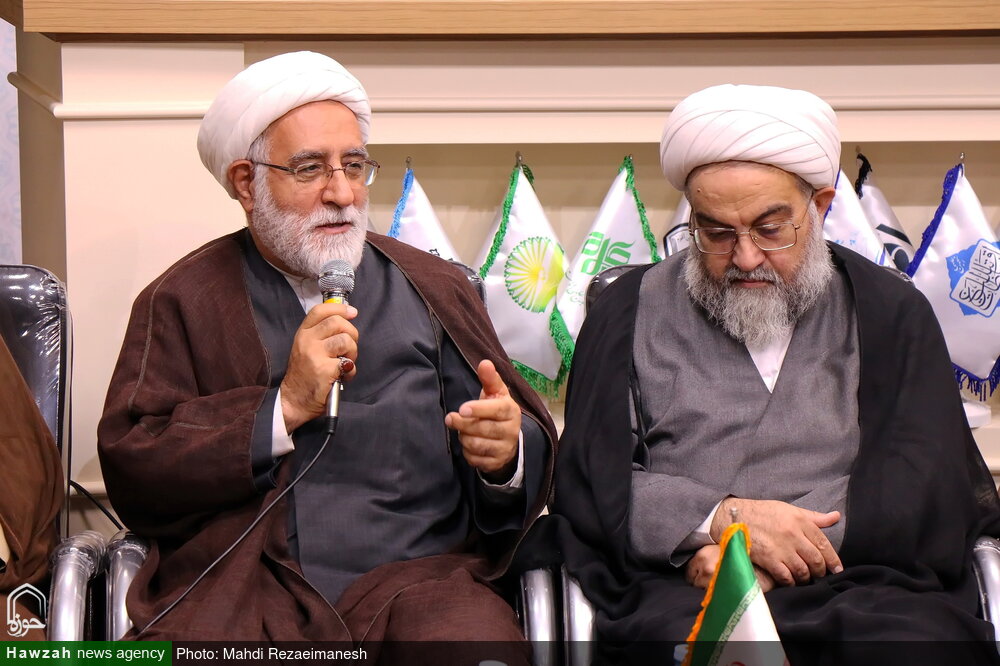 تصاویر/ مراسم تودیع و معارفه مسئول دبیرخانه انجمن های علمی حوزه