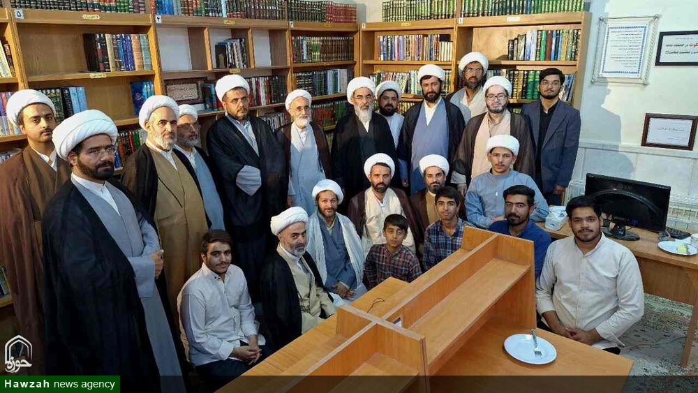 طلاب امروز باید سربازان واقعی امام زمان(عج) شوند