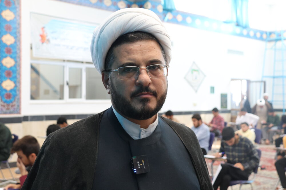 اعتباربخشی به رویدادهای نخبگانی با برگزاری آزمون کتبی در حوزه علمیه خراسان + تصویر