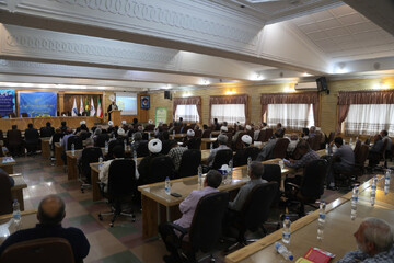 تصاویر / گردهمایی ائمه جماعت مساجد استان همدان با موضوع مدیریت مصرف