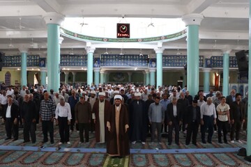 تصاویر/ اقامه نماز جمعه تکاب